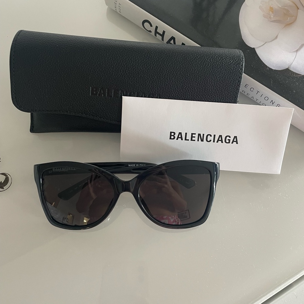 Belenciaga Black sunnies